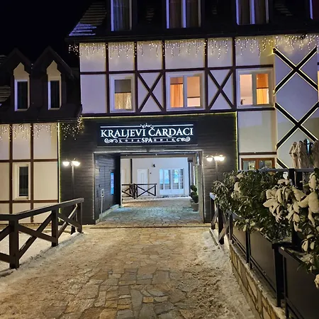 Ebra 75 Kraljevi Cardaci 아파트 카파오닉