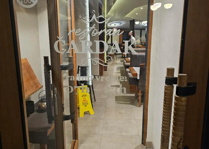 Ebra 75 Kraljevi Cardaci شقة كوباونيك